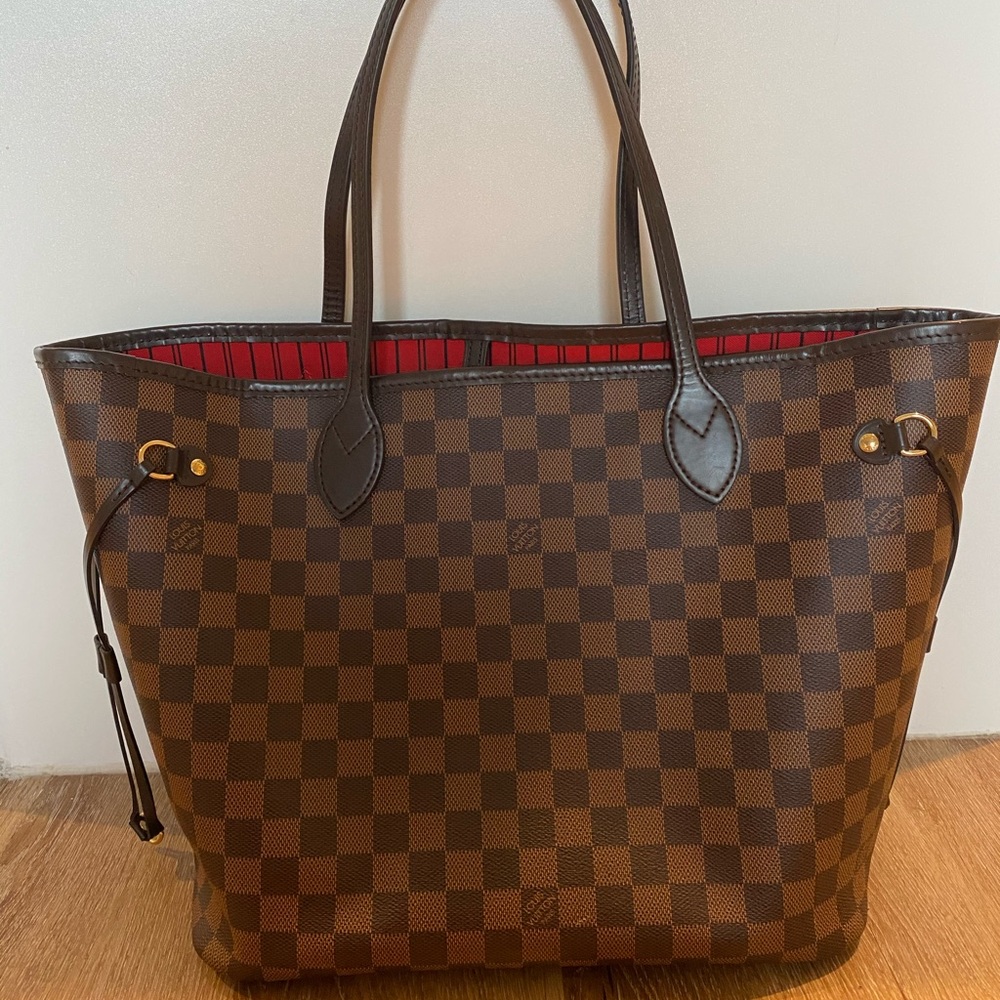 Louis Vuitton Neverfull MM